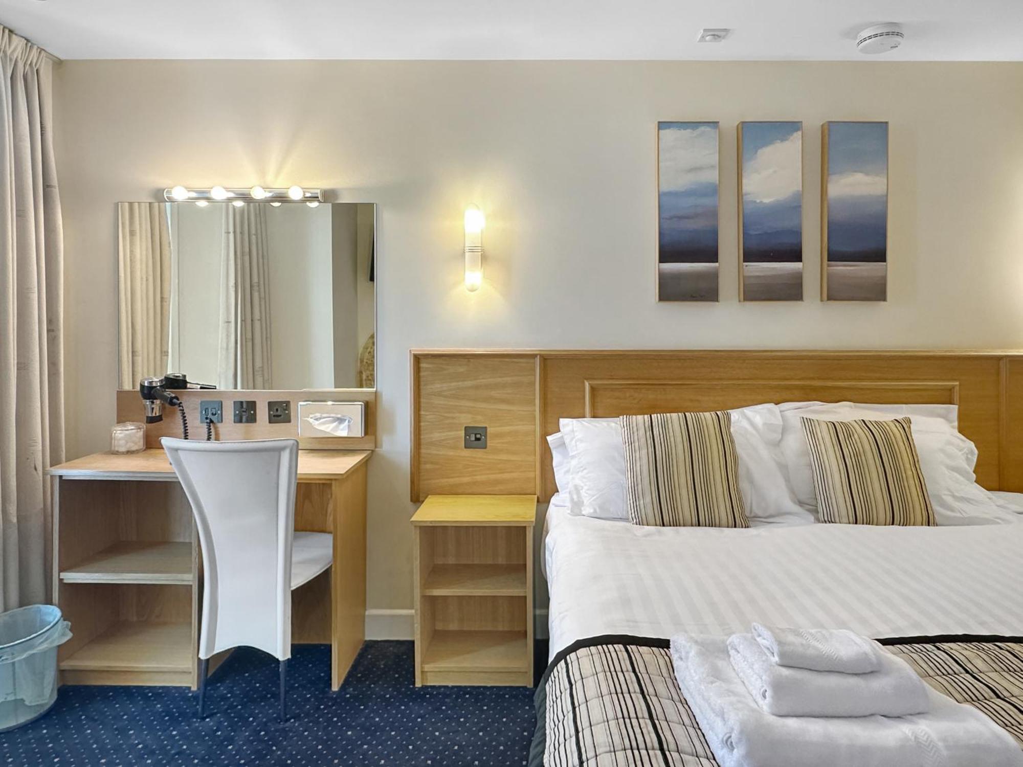 Apartment Granada Apartments Queens Mansions Blackpool